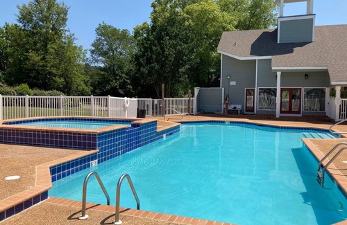 Madison Condo | Spacious & Modern 2bd/2ba Corporate Condo w/Dedicated Workspace