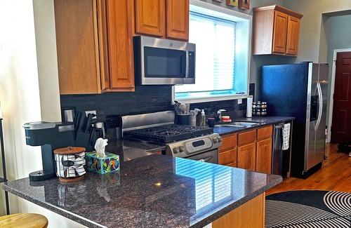 Noble Square Condo | Spacious & Modern 3BD/2BA Home- Garage Parking!