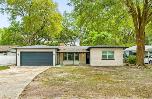 Lake Magdalene House | Spacious, Modern and Fully Updated Gorgeous Home