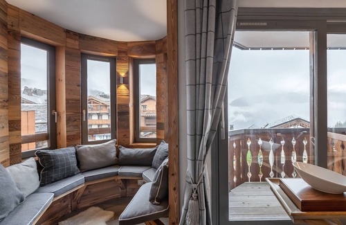 Courchevel Apartment | Spacious modern apartment, ski-in/ski-out in Courchevel