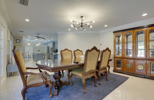 Wellington Apartment | Spacious & Modern Apt w/Spa Access in Wellington!