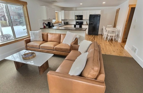 Driggs House | Spacious & Modern Corner Home - Top location, Great Views, Game Room & Bicycles!