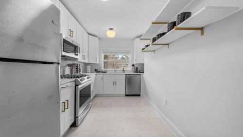 Riverside Heights House | Spacious Modern Farmhouse w/Private Patio & BBQ!