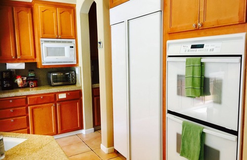 Silver Creek House | Spacious Modern Home/Big Backyard/Close to Downtown, Levis, SAP, Avaya Stadiums