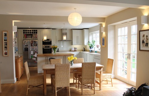 Summertown House | Spacious & Modern House in Oxford City Sleeps 8