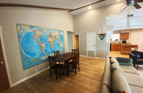 Gordonville House | Spacious Modern Lake Retreat w/Deck! Only a short Walk to Swimming and Fishing!