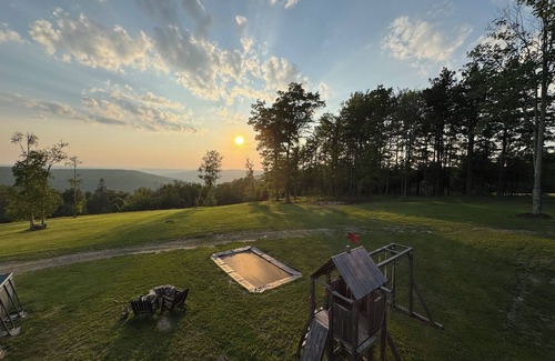 Corning House | Spacious modern mountain style home with beautiful western views in Corning, NY