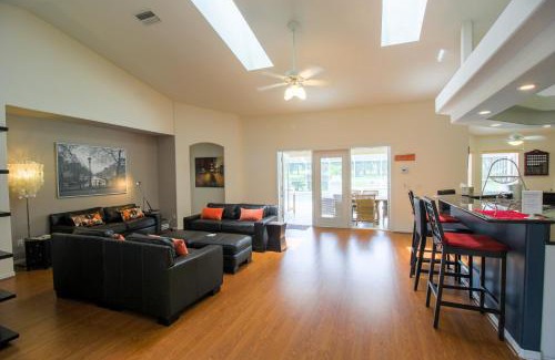 Inverness House | Spacious modern pool home, Family & Golf trips - 4727 home
