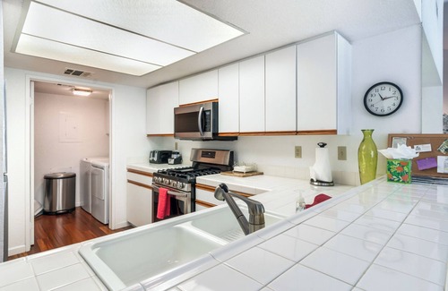 Cathedral City Condo | Spacious, Modern 2BR Condo; Pools, Pickleball, Tennis; 30-Day Min Stay