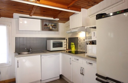 Mont-Dore Apartment | Spacious Mont-Dore Apartment for 10 with WiFi, Garden, and Special Spa Rates