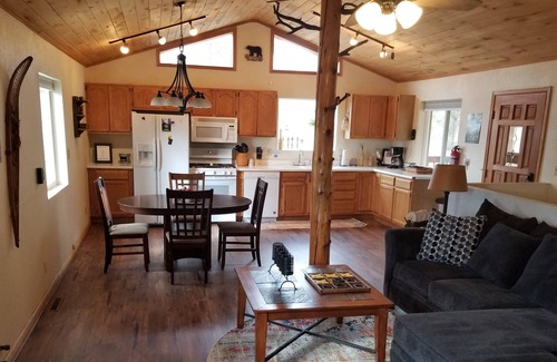 Cotopaxi House | Spacious Mountain Getaway with Stunning Views of Sangre De Cristo Mountains