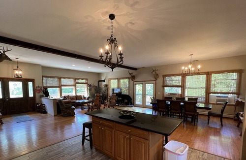 Greeley House | Spacious Mountain House near Lake Wallenpaupak