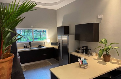 El Valle de Anton Villa | Spacious mountain villa with 5 bedrooms and brand new AC
