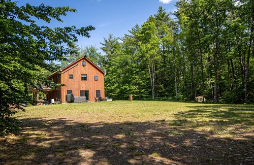 Center Conway House | Spacious Mountain Retreat in the Heart of North Conway, NH