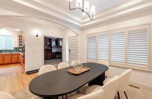Commerce City House | Spacious, Mountain View Home - 15 mins to DIA
