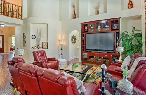 Murphy House | Spacious Murphy Retreat w/ Pool & Hot Tub!