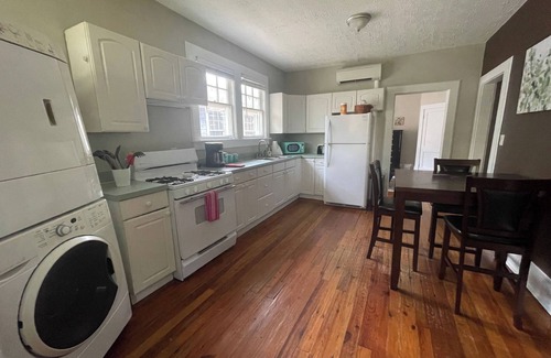 Murray Hill House | Spacious Murray Hill Getaway for One or Two