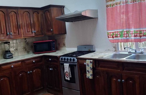 La Penita de Jaltemba House | Spacious 6-bedroom house in beautiful La Peñita de Jaltemba with WiFi, AC