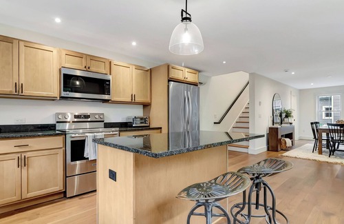 East Dorset House | Spacious New 1BR:Dorset,Equestrian,Ski & Outlets