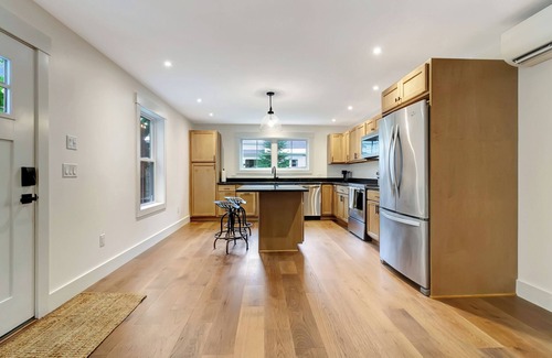 East Dorset House | Spacious New 1BR:Dorset,Equestrian,Ski & Outlets