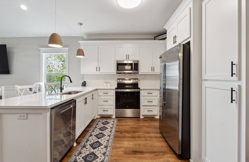 Shoreline Park House | Spacious new 4-bedroom house on a deep water canal in tranquil Bay St. Louis, MS
