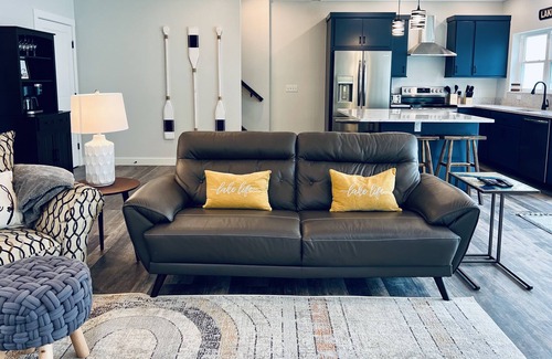 Town of Milo House | Spacious new house on the east side of Keuka Lake perfect for your next getaway.