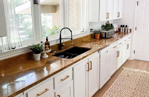 North Augusta House | Spacious, Newly Renovated Master’s Week House