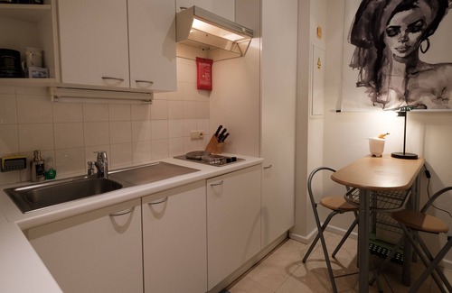 Maalte Apartment | Spacious newly redecorated & refurbished modern Condo with Patio and Garden view