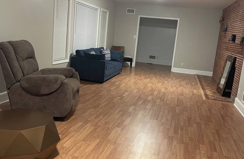 Lumberton House | Spacious, Newly Renovated 3BR Gem in Lumberton