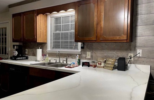 Warsaw House | Spacious & Newly Renovated 3-bedroom house in Warsaw/Winona Lake