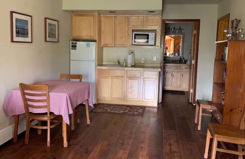 Tahoe Vista House | Spacious-North Lake Tahoe-Views! 5 bedrooms!