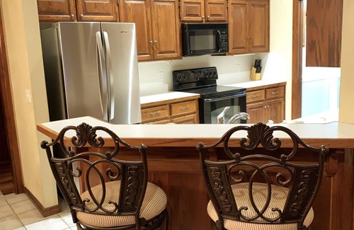 Oklahoma City House | Spacious Oasis - 4 BDRM Top Luxury Home in Edmond!n
