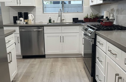 Lyon Street Apartment | Spacious OC Condo Near Disney. Pet-Friendly!