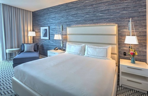 Central Beach House | Spacious Oceanfront Balcony Room Perfect for Couples and Solo Travelers