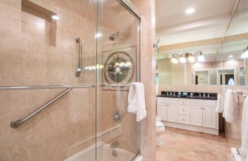 New London Villa | Spacious Oceanview Villa (Sleeps 22)
