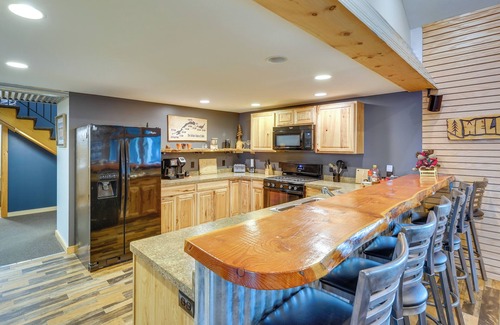 Old Forge House | Spacious Old Forge Condo w/Patio & Fire Pit!