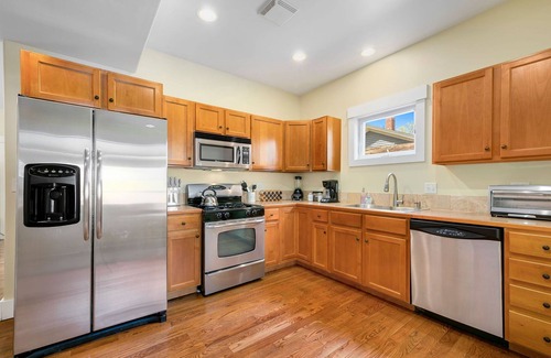 Old Town West House | Spacious Old Town Home – Walk to Dining & Culture!