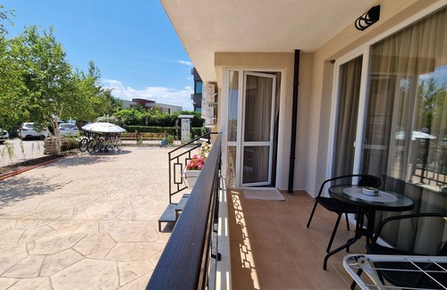Nessebar Apartment | Spacious one-bedroom apartment in beautiful Nessebar with WiFi, air conditioning