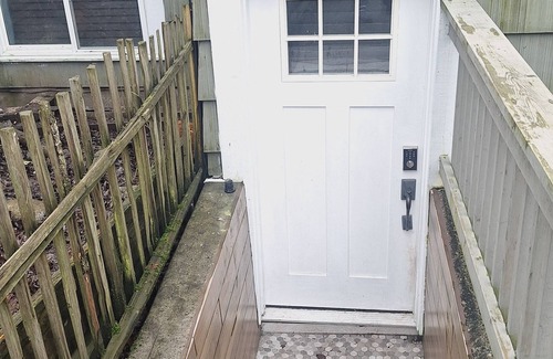Marpole Apartment | Spacious one bedroom, one bath. Two minute walk from Marine Gateway Station