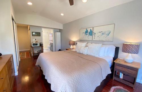 North and East House | Spacious One Bedroom Near San Francisco