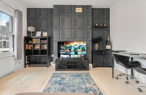 Herne Hill Apartment | Spacious One Bedroom Private Flat in Brixton +Wifi