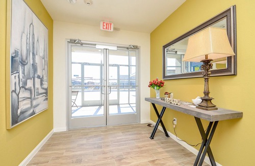 Katy Condo | Spacious One Bedroom +Study | Katy Asian Town
