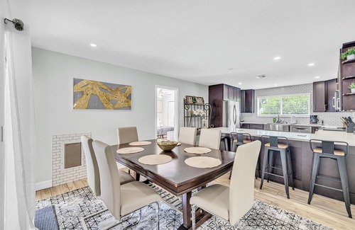 Tropic Palms House | Spacious Palm Paradise Retreat -Heated Pool East Delray - Near The Beach- 4/3