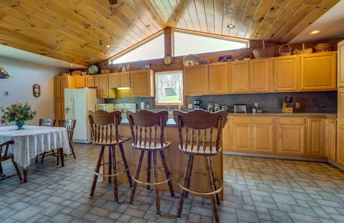 Dagus Mines House | Spacious Pennsylvania Vacation Rental w/Backyard