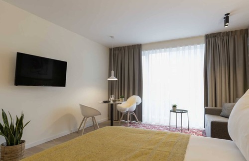 Jewish Quarter Hotel | Spacious Penthouse Close to Rockox House! City Views w/Kitchen & Sun Terrace!