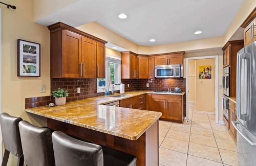 Pepper Pike House | Spacious Pepper Pike Home - Near CLE Clinc & CWRU
