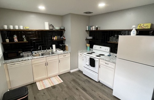 Worthington Apartment | Spacious, pet friendly, 2BR APT - 10min from OSU Campus