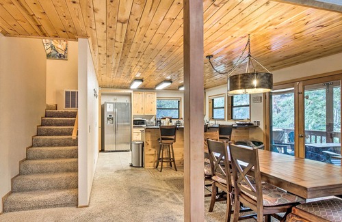 Pine Mountain Club Cabin | Spacious Pine Mountain Club Cabin w/Fire Pit