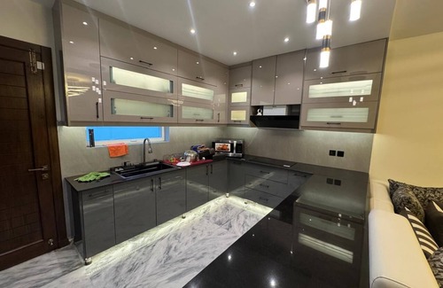 Rawalpindi House | Spacious 4-bedroom house Park facing dead end street in Bahria Town Rawalpindi