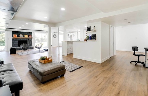 Plymouth Cottage | Spacious Plymouth Getaway w/ Hot Tub & Game Room